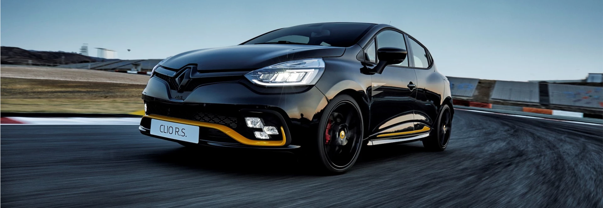 Limited-edition Renault Clio R.S.18 now on sale